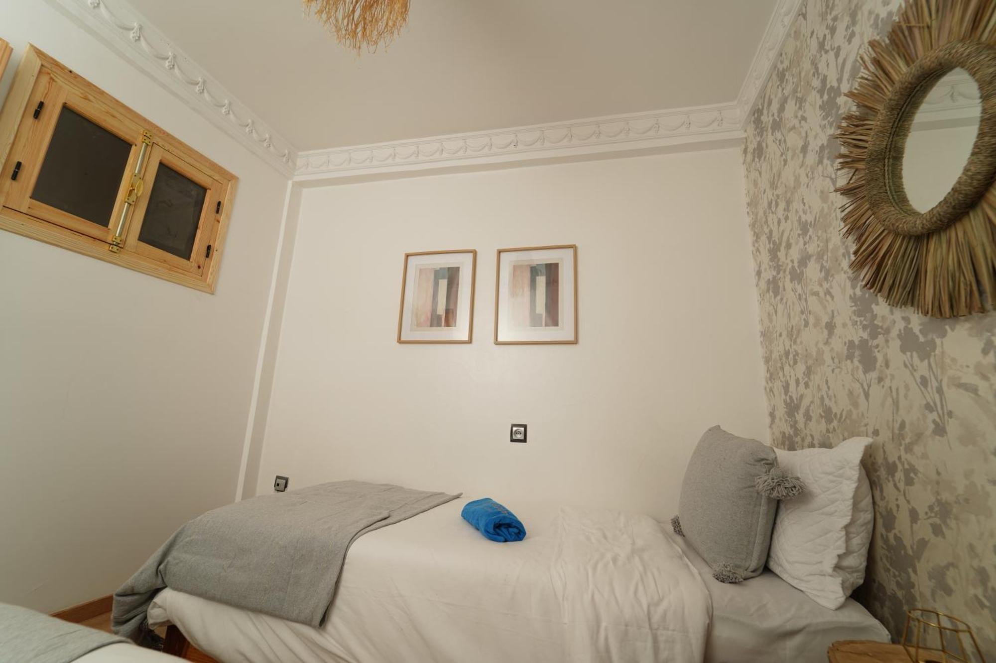 Waves Hunter Surf House Bed & Breakfast Agadir Luaran gambar