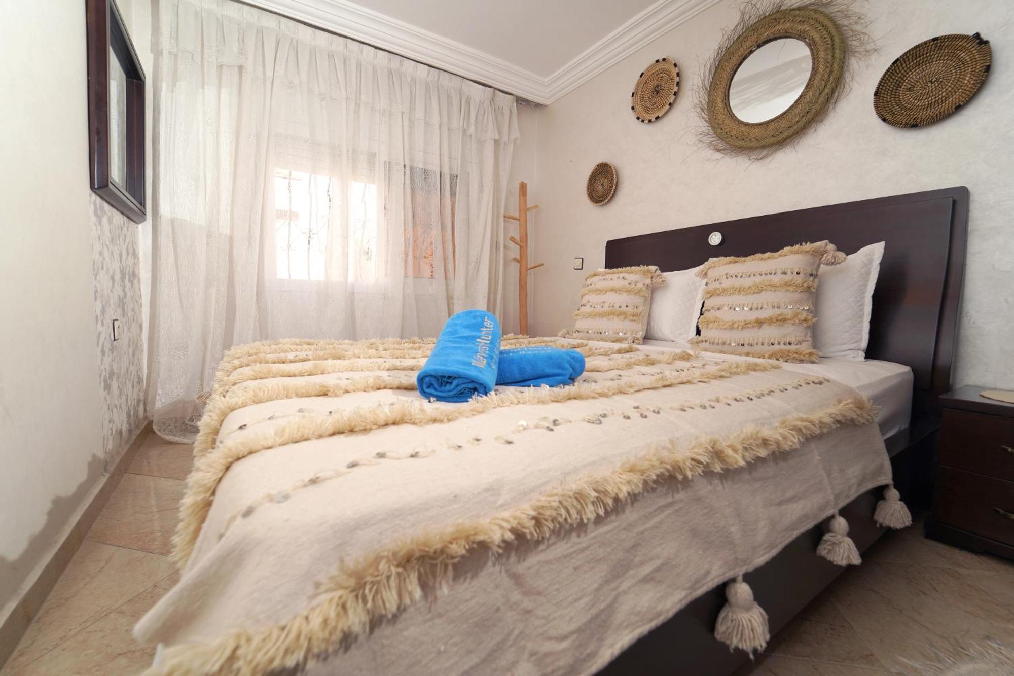 Waves Hunter Surf House Bed & Breakfast Agadir Luaran gambar